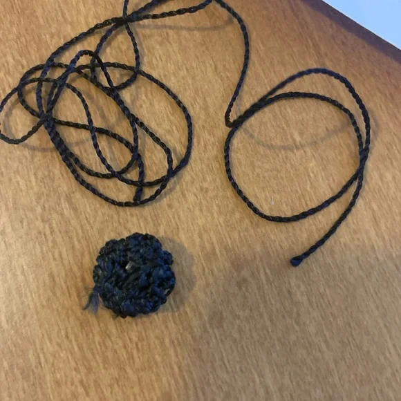 Betsey Johnson Replacement Button - Picture 3 of 4